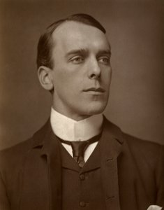 E.S. Willard, Britse acteur door St James
