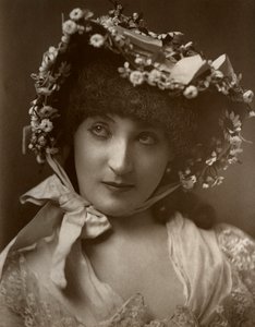 Miss Mulholland, actrice, 1884