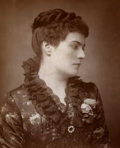 Sophie Eyre, Britse actrice, 1883