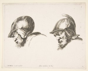 Plaat 10: twee hoofden van oude soldaten met helmen, beide naar links kijkend en naar beneden..., ca. 1641 door Stefano della Bella