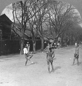 Een inheems balspel in Birma, 1908