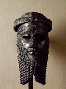 Sumerische kunst: hoofd van koning, misschien Naram-Sin (Naram Sin) (2254-2218 v.Chr.). Bronzen beeld. Ongeveer 2250 v.Chr. Dim. 36x20 cm Bagdad, Nationaal Irak Museum