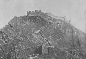Sion, Les Ruines du Chateau de Tourbillon (zwart-wit foto)