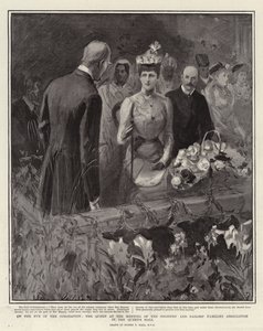 Aan de vooravond van de kroning, de koningin bij de bijeenkomst van de Families van Soldaten en Zeelieden in de Queen