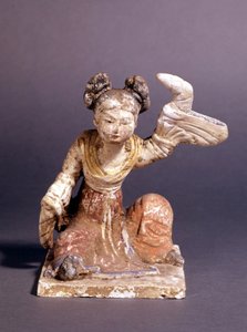 Beeldje van een vrouw in traditionele kleding uit de Tang-dynastie (of T