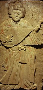 Stele die een muzikant afbeeldt (terracotta) door Tang Dynasty Chinese School