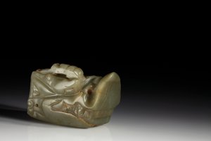 De Junkunc Jade Drakenkop door Tang Dynasty Chinese School