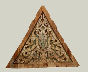Gevel van een Thaise tempel late Ayutthaya-periode (1351-1767) (hout)