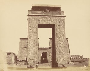 Portaal van de tempel van Khonsu, Karnak