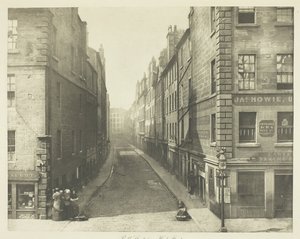 Bell Street vanaf High Street door Thomas Annan