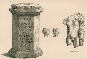 Een voetstuk en fragment van het standbeeld van Hercules van Romeinse makelij door Thomas Fisher Hoxton
