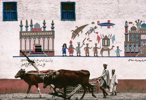 Beschilderde muurschildering op stucmuur van een boerderij in Luxor herdenkt de vroege...