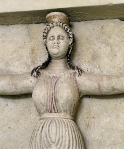 Thracische tombe van Sveshtari, detail van een standbeeld van een vrouw in Atlas, 3e eeuw v.Chr. door Thracian Thracian