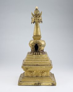 Stupa, laat 17e - begin 18e eeuw door Tibetan School