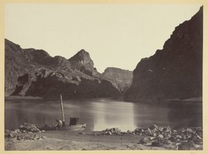 Black Cañon, Colorado River, vanuit kamp 8, kijkend naar boven