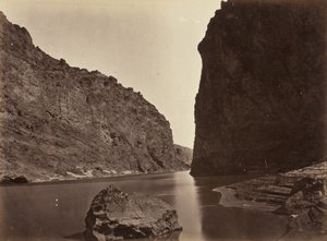 Black Canyon, Colorado River, uitzicht beneden, nabij kamp 7, 1871 door Timothy OSullivan