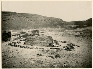 Graf in zuidelijke necropolis, Qasr Ibrim, Egypte, foto door Ugo Monneret de Villard door Ugo Monneret de Villard