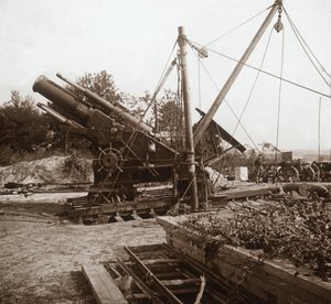 220 mortier, Genicourt, Noord-Frankrijk, ca. 1914-ca. 1918