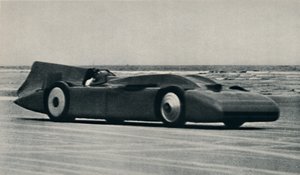 276 mijl per uur op het zand van Daytona, 1937