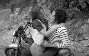 6386 9a Amoureux a Palaiseau sept 1976 door Unbekannt