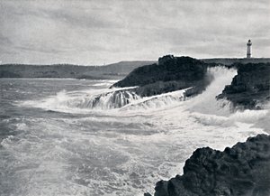 Een Charmant Uitzicht op het Pittoreske Kustlandschap van N.S.W., ca. 1900