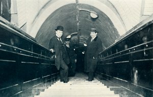 Een bewegende trap door Unbekannt