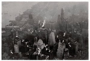 Luchtfoto van Manhattan, New York City, VS, vanuit een Zeppelin, 1928-1933 door Unbekannt