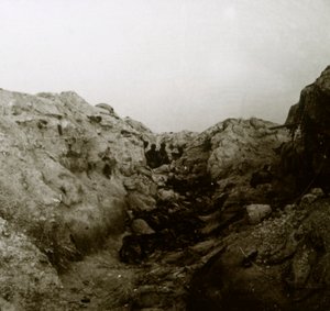 Na de aanval, Rozieres, Frankrijk, c1914-c1918 door Unbekannt