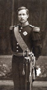 Albert I 1875-1934, koning der Belgen vanaf 1909, in militair uniform door Unbekannt