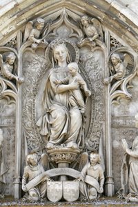 Amboise kasteel kapel timpaan: Maagd en kind, Amboise, Frankrijk door Unbekannt