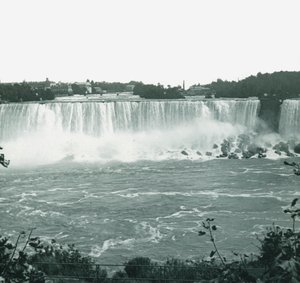 American Falls, Niagara Falls, New York, VS door Unbekannt