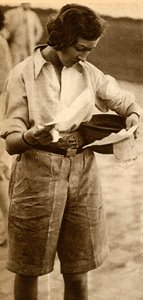 Amy Johnson, 1930, 1933 door Unbekannt