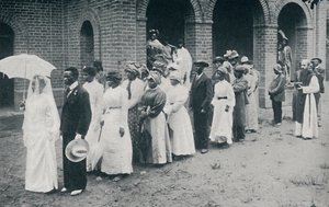 Een Afrikaanse christelijke huwelijksprocessie
