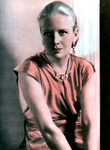 Ann Harding, Amerikaanse actrice, 1934-1935 door Unbekannt