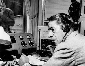 Aristoteles Onassis op haar jacht door Unbekannt