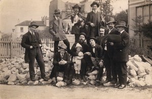 Kunstenaars voor La Ruche, Montparnasse, 1914