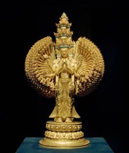 Avalokitesvara / Beeldhouwwerk, 17e/18e eeuw door Unbekannt