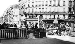 Barricade op de Rue de Chateaudun, bevrijding van Parijs, augustus 1944