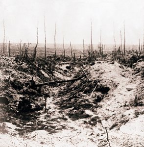 Slagveld, ca. 1914-ca. 1918 door Unbekannt