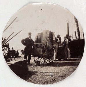 Strandfotograaf, ca. 1890 door Unbekannt