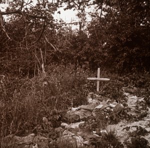 Lichaam van Duitse soldaat, Ablain-Saint-Nazaire, Noord-Frankrijk, ca. 1914-ca. 1918 door Unbekannt