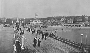 Bournemouth Pier, ca. 1910 door Unbekannt