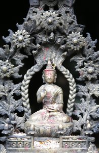 Boeddha in de Gouden tempel, Patan, Nepal door Unbekannt