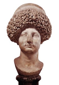 Buste van Julia T.F., Romeinse kunst door Unbekannt