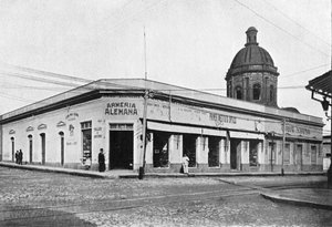 Calle Palmas, Asuncion, Paraguay, 1911 door Unbekannt