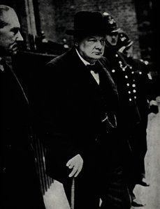 Churchill als Premier, c1940, 1945 door Unbekannt