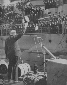 Churchill reageert op het gejuich van de bemanning van HMS Prince of Wales door Unbekannt