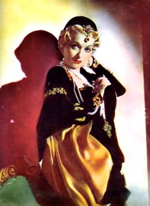 Constance Bennett, Amerikaanse actrice
