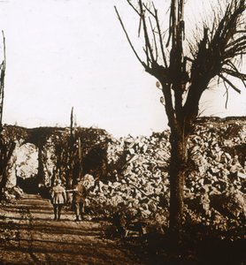 Coucy-le-Château, Frankrijk door Unbekannt