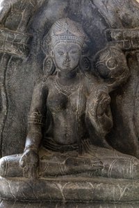 Nationaal museum van India, Delhi. Gaja-Lakshmi (olifanten die water over godin Lakshmi gieten). Pala, 9e eeuw n.Chr. Bihar. Steen. (detail). India. door Unbekannt